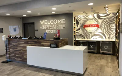 Photo 4 - Hampton Inn & Suites Pekin Peoria Area