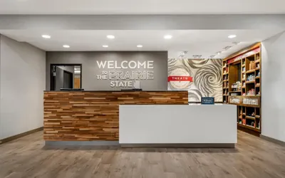 Photo 5 - Hampton Inn & Suites Pekin Peoria Area