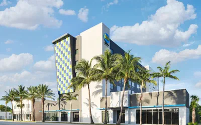 Photo 2 - Tru By Hilton Ft. Lauderdale Airport