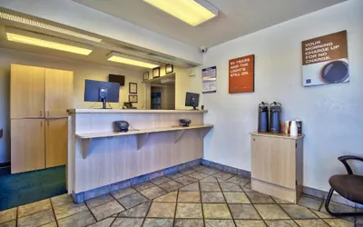 Photo 4 - Motel 6 Nogales, AZ - Mariposa Road