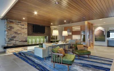 Photo 2 - Fairfield Inn & Suites by Marriott Warsaw
