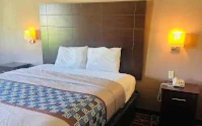 Photo 4 - GOVERNORS INN