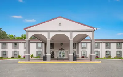 Red Roof Inn Dahlgren - Naval Base