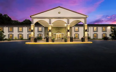 Photo 2 - Red Roof Inn Dahlgren - Naval Base