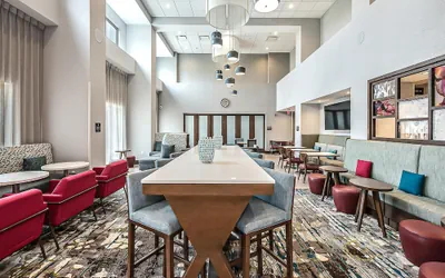 Photo 5 - Hampton Inn & Suites Howell