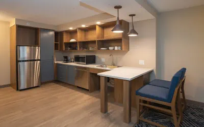 Photo 4 - Candlewood Suites Cleveland South - Independence by IHG