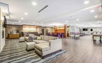 Photo 3 - Comfort Inn Jasper South