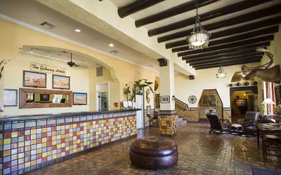 Photo 3 - Hotel El Capitan