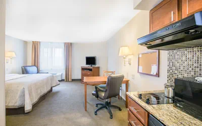 Photo 5 - Candlewood Suites Pittsburgh Cranberry by IHG