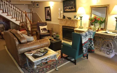 Photo 2 - Black Bear Manor