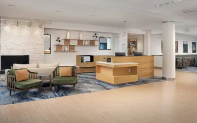 Photo 2 - Fairfield Inn & Suites Baltimore BWI Airport