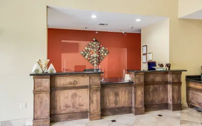 Photo 4 - Americas Best Value Inn & Suites Tomball