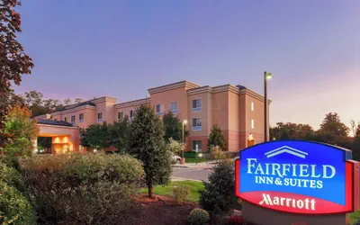Photo 2 - Fairfield Inn & Suites Mahwah