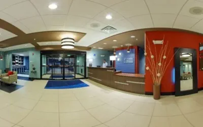 Photo 3 - Holiday Inn Express Hotel & Suites York NE - Market by IHG