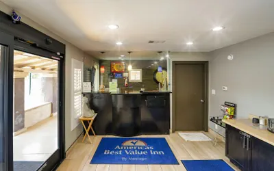 Photo 4 - Americas Best Value Inn Antioch