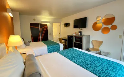 Photo 5 - Howard Johnson by Wyndham Lake George