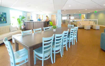 Photo 3 - Crystal Beach Hotel