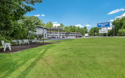 Photo 2 - Rodeway Inn Anderson North - Clemson