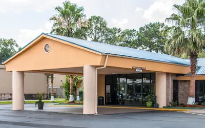 Photo 2 - Quality Inn Hinesville - Fort Stewart Area