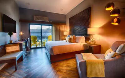 Photo 5 - The Tavern Hotel