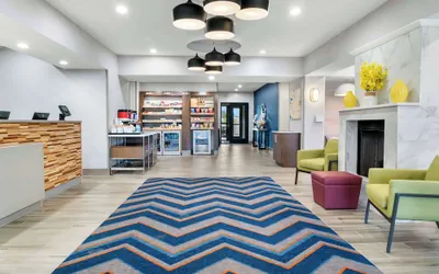 Photo 3 - Hampton Inn Detroit/Auburn Hills-North
