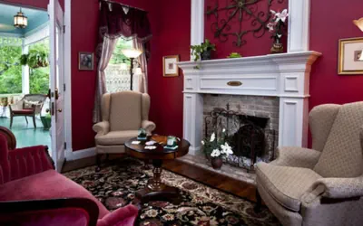 Photo 3 - White Oak Manor Bed & Breakfast