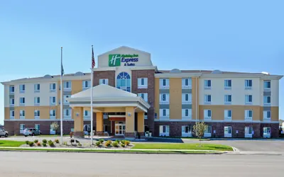 Photo 2 - Holiday Inn Express and Suites Williston by IHG
