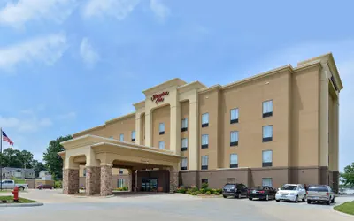 Photo 2 - Hampton Inn Ottumwa
