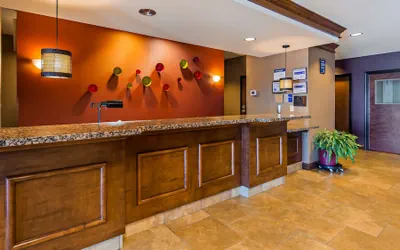 Photo 5 - Best Western Plus Carousel Inn & Suites