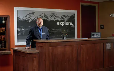 Photo 2 - Hampton Inn & Suites Salem, OR
