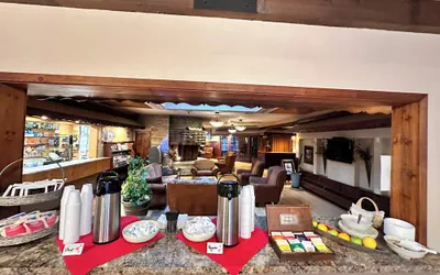 Photo 5 - Lodge at Leathem Smith