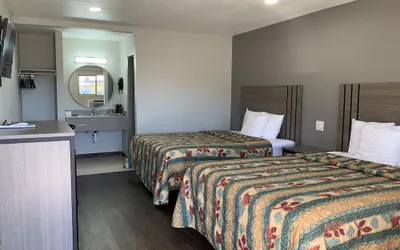 Photo 5 - Value Lodge