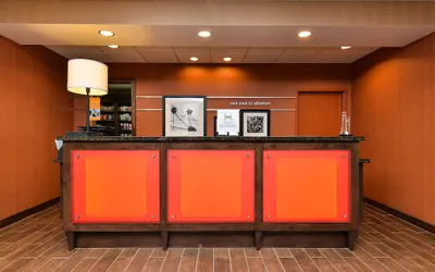 Photo 4 - Hampton Inn Clinton, IA