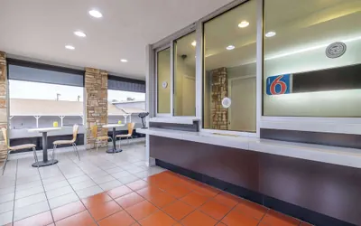 Photo 4 - Motel 6 Boerne, TX