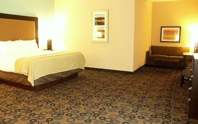 Photo 5 - Holiday Inn Express Cleveland Northwest by IHG