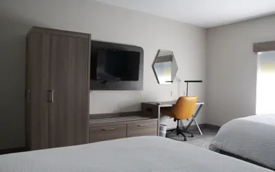 Photo 4 - Holiday Inn Express and Suites Wytheville by IHG