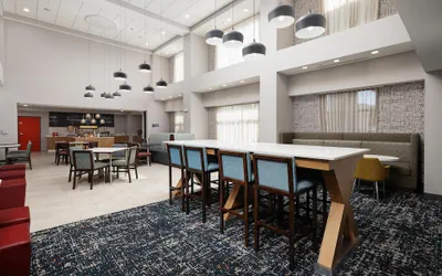 Photo 4 - Hampton Inn & Suites McAllen