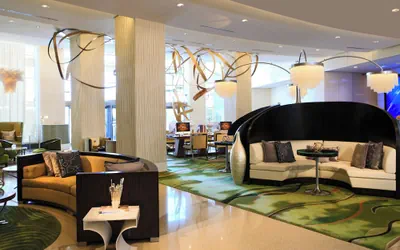 Photo 5 - Renaissance Arlington Capital View Hotel