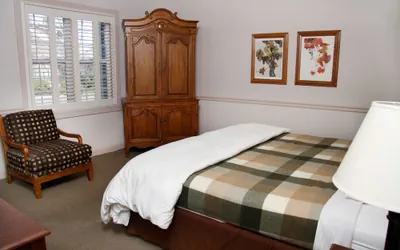 Photo 3 - Wine Country Inn