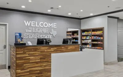 Hampton Inn & Suites Denison