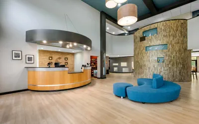Photo 4 - Comfort Suites New Bern near Cherry Point