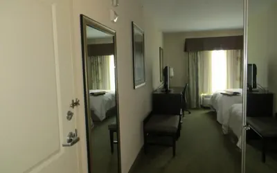 Photo 4 - Hampton Inn La Grange