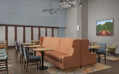 Photo 4 - Hampton Inn & Suites Huntersville