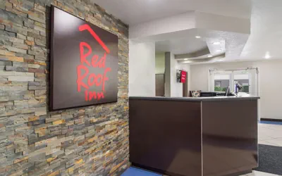 Photo 4 - Red Roof Inn Darien - I-95/ North Brunswick
