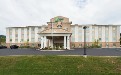 Photo 2 - Holiday Inn Express Hotel and Suites Scranton by IHG