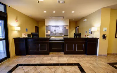 Photo 3 - Holiday Inn Express & Suites Del Rio by IHG