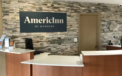 Photo 3 - AmericInn by Wyndham Prairie du Chien