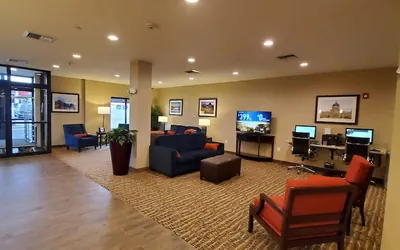 Photo 3 - Comfort Suites Helena Airport