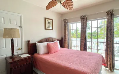 Photo 4 - Coconut Cove Resort and Marina