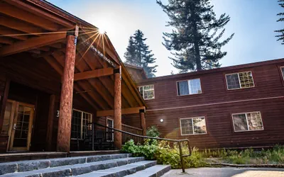 Photo 2 - John Muir Lodge